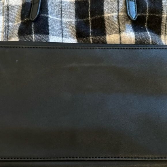 Danielle Nicole Hudson Tote Bag in Black and White Plaid EUC - Picture 10 of 15